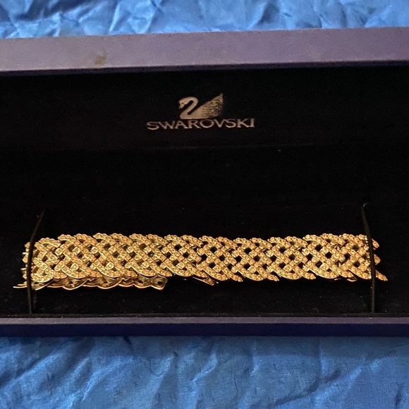 VTG Swarovski Bracelet signed Criss Crossed Weave ~ rhodium plated - Picture 3 of 12